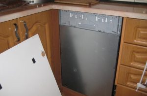 Установка фасада на посудомоечную машину в Раменском